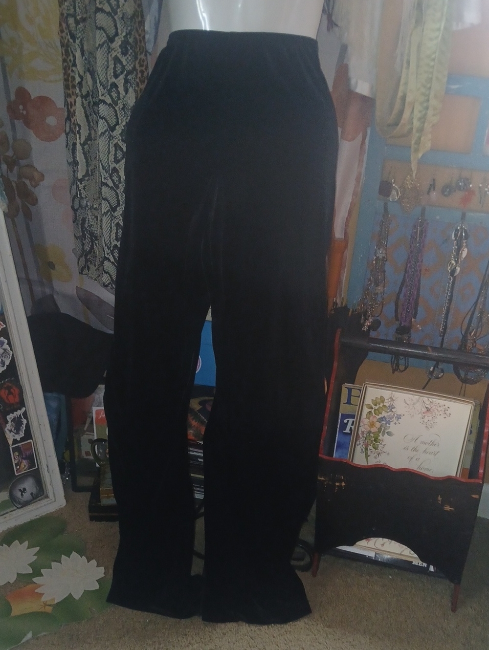 Wrapper Y2K Vintage Black Velvet Flare Pants